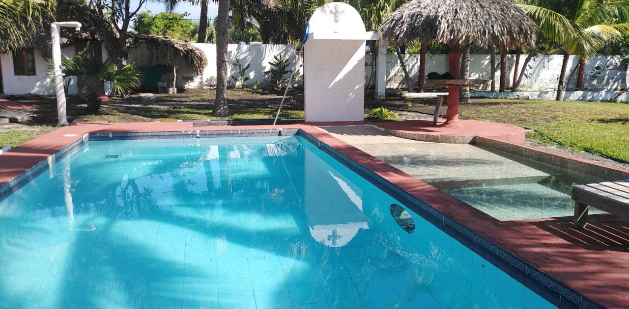 Villa Tortugas Monterrico Buitenkant foto