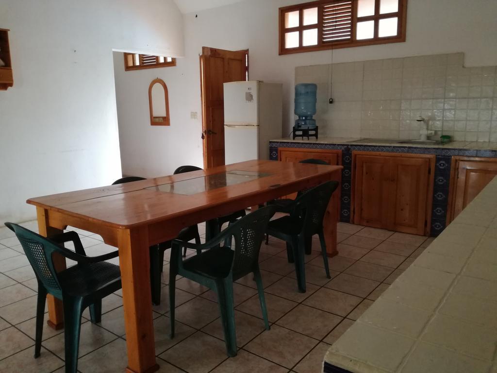 Villa Tortugas Monterrico Buitenkant foto